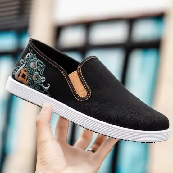 Chaussures en Coton Léger et Brodées 2025