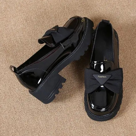 Loafers Femme avec Semelle Épaisse Noires