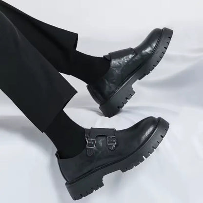 Chaussures pour hommes en cuir à couture