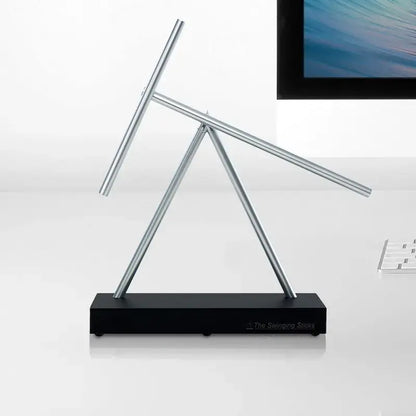 Sculpture Cinétique de Bureau en Aluminium